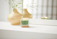 Yankee Candle - Well Living - Medium - Restorative Hinoki & Juniper