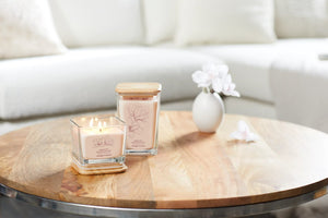 Yankee Candle - Well Living - Medium - Romantic Magnolia & Lily