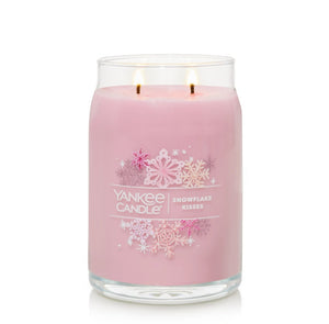 Yankee Signature Jar Candle - Large - Snowflake Kisses