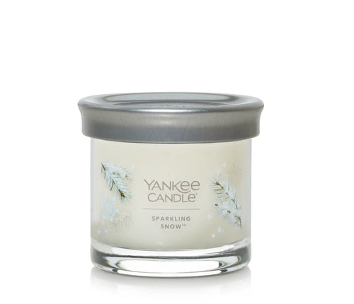 Yankee Signature Tumbler Candle - Small - Sparkling Snow